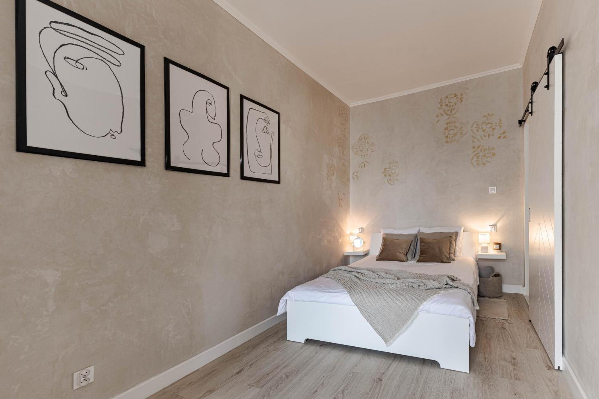 Spacious & Quiet Apt - Old Town & Kazimierz Cracóvia Exterior foto